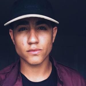 Meet your Posher, Samuel